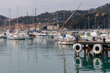 Lerici, Liguria/İtalya - 21 Nisan : Leri limanında tekneler