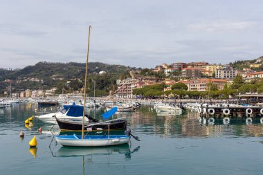 Lerici, Liguria/İtalya - 21 Nisan : Leri limanında tekneler