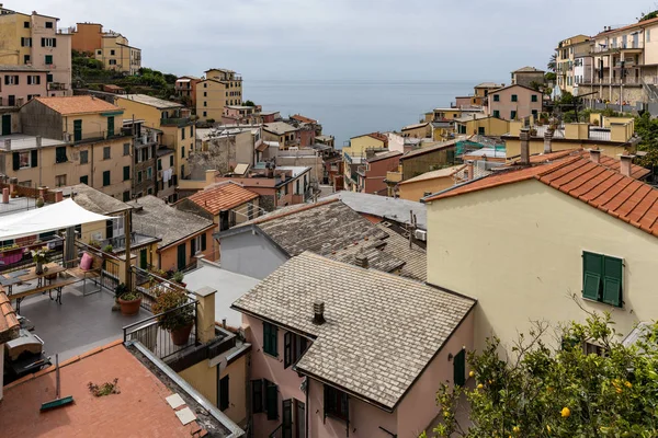 Riomaggiore, Liguria/İtalya - 21 Nisan : Riomaggiore Silueti — Stok fotoğraf