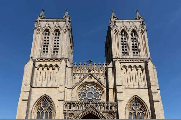 Bristol, Storbritannien-maj 14: beskåda av domkyrkan i Bristol på maj 1 — Stockfoto