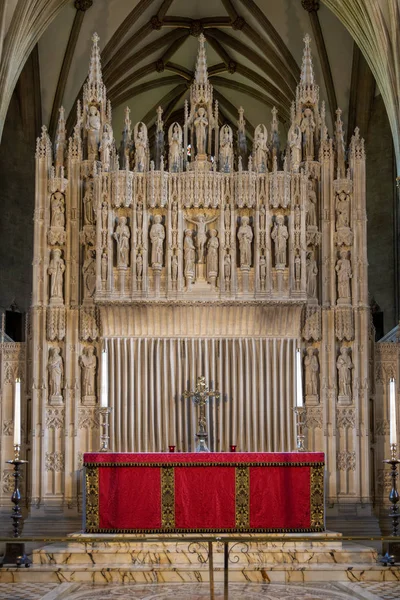 BRISTOL, Reino Unido - 14 de maio: Vista interior da Catedral de Bristol — Fotografia de Stock