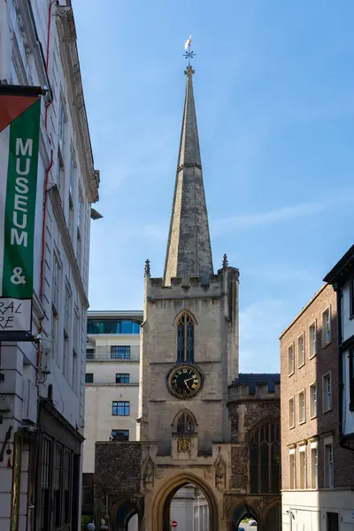 Bristol, uk - 14. Mai: besichtigen st john 's church in bristol am 1. Mai — Stockfoto