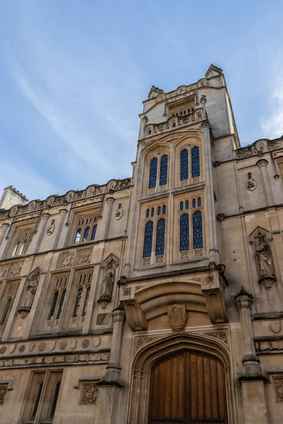 BRISTOL, Reino Unido - 14 de maio: Vista do Guildhall em Bristol em 1 de maio — Fotografia de Stock