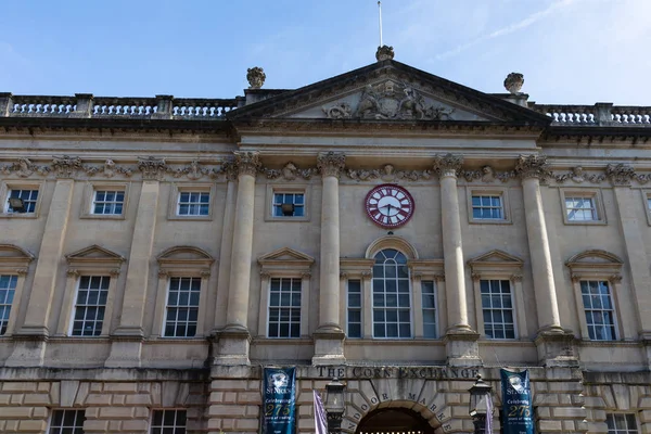 BRISTOL, Reino Unido - 14 de mayo: Vista del edificio de la Bolsa de Maíz en Br — Foto de Stock