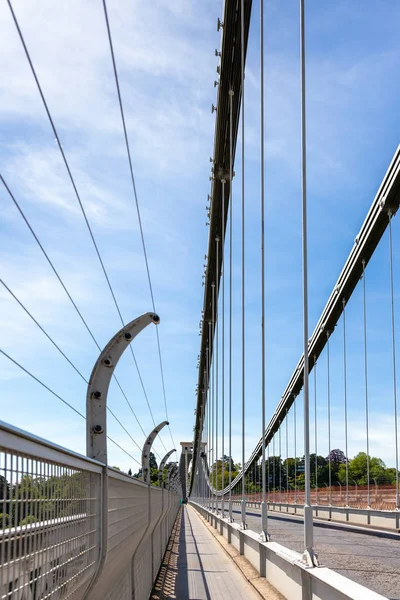 Bristol (Verenigd Koninkrijk)-13 mei: zicht op de Clifton Suspension Bridge in — Stockfoto