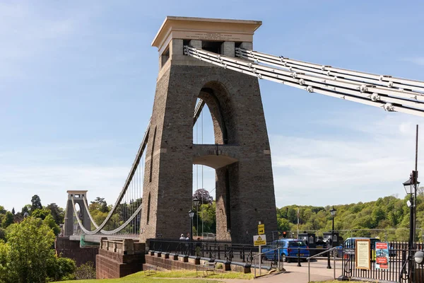 BRISTOL, Reino Unido - 13 DE MAYO: Vista del puente colgante Clifton en — Foto de Stock