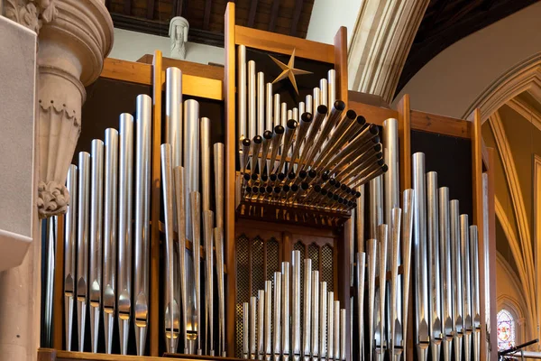 Bristol, Verenigd Koninkrijk-13 mei: zicht op het orgel in Christ Church bij cli — Stockfoto