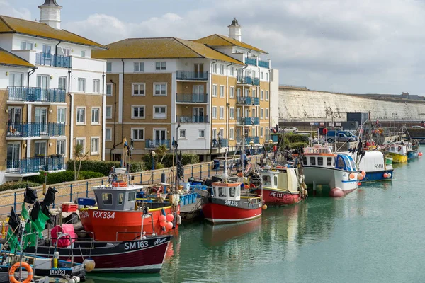 Brighton, Sussex/UK-Srpen 31: pohled na Brighton Marina v BRI — Stock fotografie