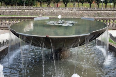 San Pellegrino, Lombardiya / İtalya - 5 Ekim: Modern bir fo manzarası