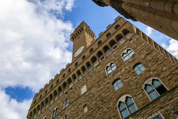 Florence, Toscane / Italië - 19 oktober: Zicht op Vecchio Palace i — Stockfoto