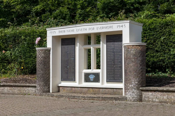 East Grinstead West Sussex Lipiec Widok Pomnika Wojennego East Grinstead — Zdjęcie stockowe