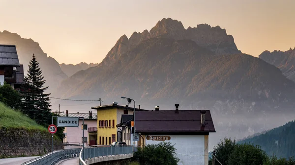 Candide Veneto Itália Agosto Nascer Sol Nas Dolomitas Candide Veneto — Fotografia de Stock