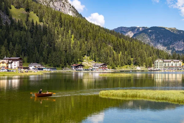 Lake Misurina Veneto Itália Agosto Vista Lago Misurina Perto Auronzo — Fotografia de Stock