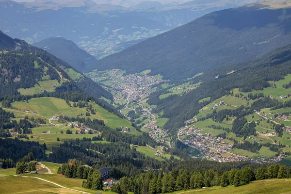 Selva Güney Tyrol Talya Yakınlarındaki Dolomitlerin Görüntüsü — Stok fotoğraf