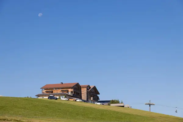 Fie Allo Sciliar Jižní Tyrol Itálie Srpna 2020 Pohled Stanici — Stock fotografie