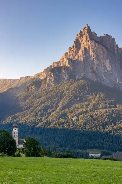 Fie Allo Sciliar Zuid Tyrol Italië August Zicht Sciliar Mountain — Stockfoto