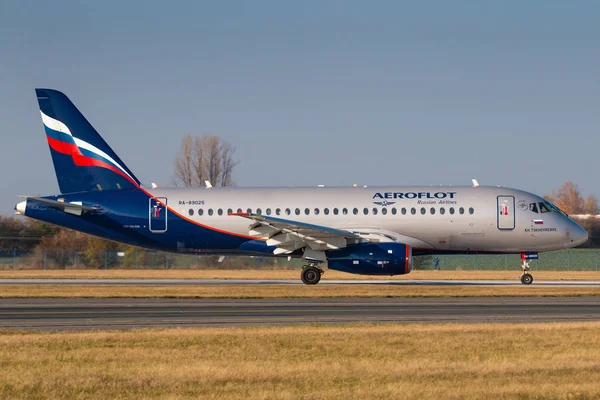 Sukhoi SSJ-100 Aeroflot — Stock Photo, Image