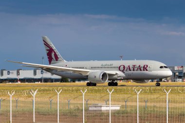 B787 Qatar