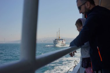 İstanbul'da su taşımacılığı, Mart 2018. Türkiye.