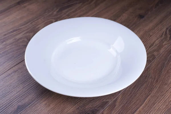 White Empty Dishes Table — Stock Photo, Image