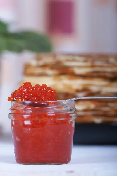 Pila Panqueques Caseros Caviar Rojo —  Fotos de Stock