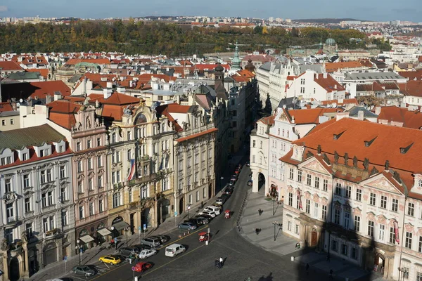 Sonbaharda Prag Sokakları Hava Görünümü — Stok fotoğraf