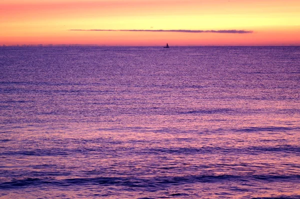 Bela Paisagem Marinha Com Pôr Sol Praia — Fotografia de Stock