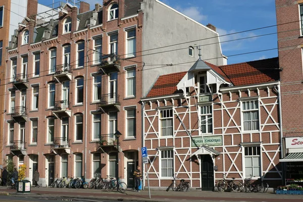 Belos Edifícios Amsterdã — Fotografia de Stock
