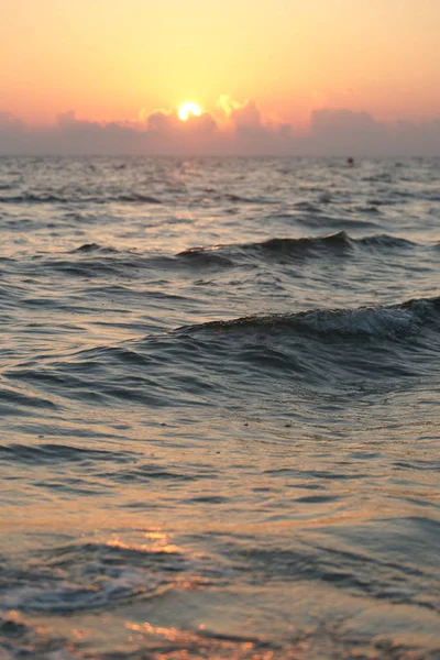 Vacker Solnedgång Över Havet — Stockfoto