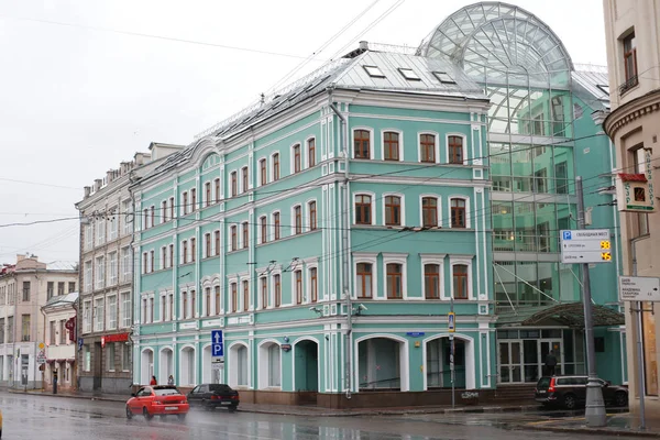 俄罗斯 莫斯科 2020年3月5日 市中心空荡荡的街道 Covid 19病毒引起的检疫 — 图库照片