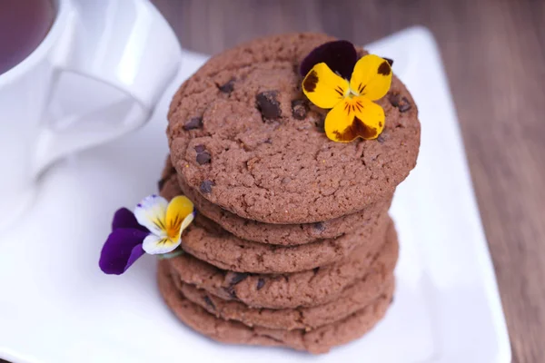 Pila Galletas Chocolate Con Flores — Foto de Stock