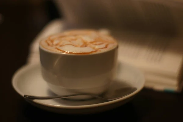 Gorąca Kawa Stole — Zdjęcie stockowe