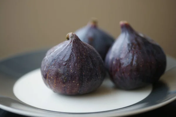 Fresh Ripe Figs Close — Stock Photo, Image