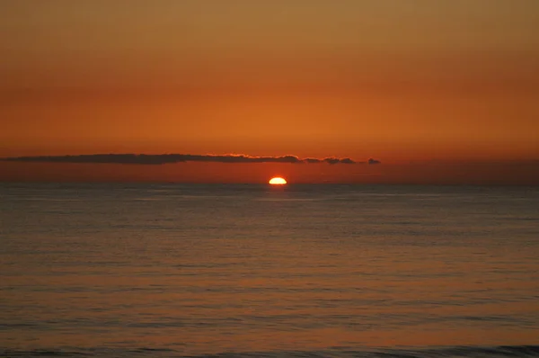 Hermoso Atardecer Sobre Mar — Foto de Stock