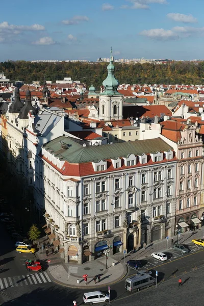 Sonbaharda Prag Sokakları Hava Görünümü — Stok fotoğraf