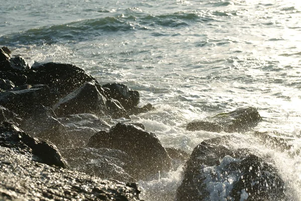 Hermoso Mar Azul Con Olas — Foto de Stock