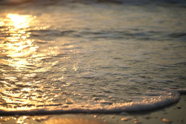 夕暮しの美しいビーチビュー — ストック写真