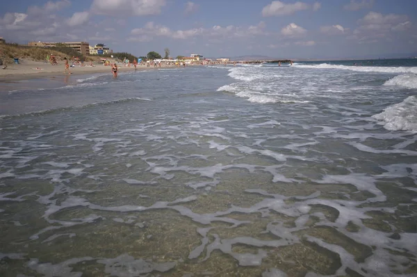 Plage Mer Avec Touristes — Photo