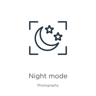 Gece modu simgesi. Fotoğraf koleksiyonundan beyaz arkaplanda izole edilmiş ince doğrusal gece modu ana hatları simgesi. Çizgi vektör işareti, ağ ve mobil sembolü