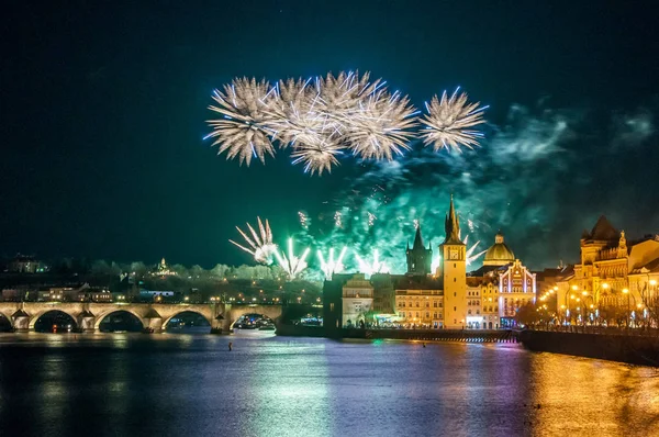 Natt Foto Nyåret Fyrverkeri 2019 Prag Vackra Ljusshow Med Charles — Stockfoto