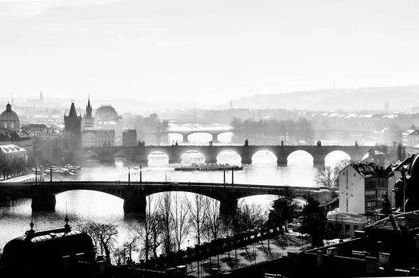 Panoramablick auf Prager Brücken — Stockfoto