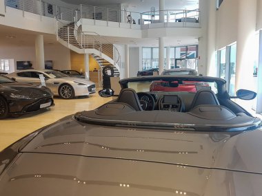 Aston Martin Araba Mağazası