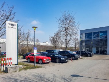 Münih 'teki Bentley araba dükkanı.