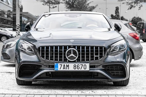 Új Mercedes Benz S-osztály S65 AMG — Stock Fotó