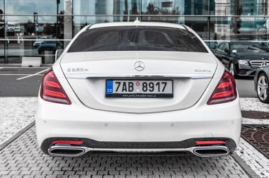 Mercedes Benz S-Serisi 350d 4matic. 