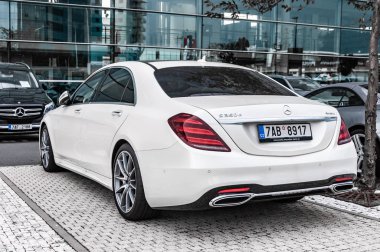 Mercedes Benz S-Serisi 350d 4matic. 