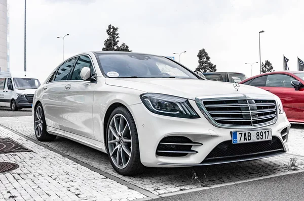 Mercedes Benz Classe S 350d 4matic . Images De Stock Libres De Droits