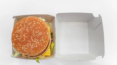 Büyük taze çizburger