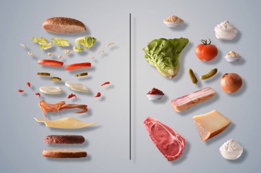 Açıklayıcı kompozisyon katmanları solda ve sağda gri degrade izole arka plan üzerinde malzemeler içine bölünmüş bir burger. Önden görünüm. Yatay kompozisyon.
