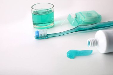 Beyaz çizelge yükseldi oral hijyen ekipmanları